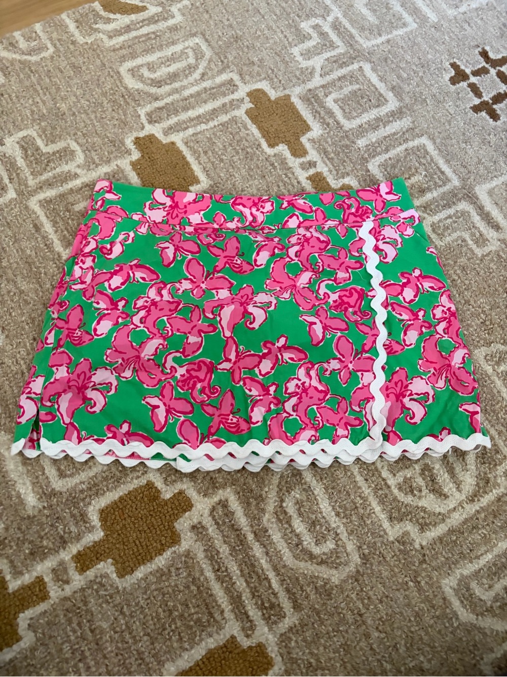 Lilly Pulitzer Green Mini Skirt with Pink Floral Print and White Trim
